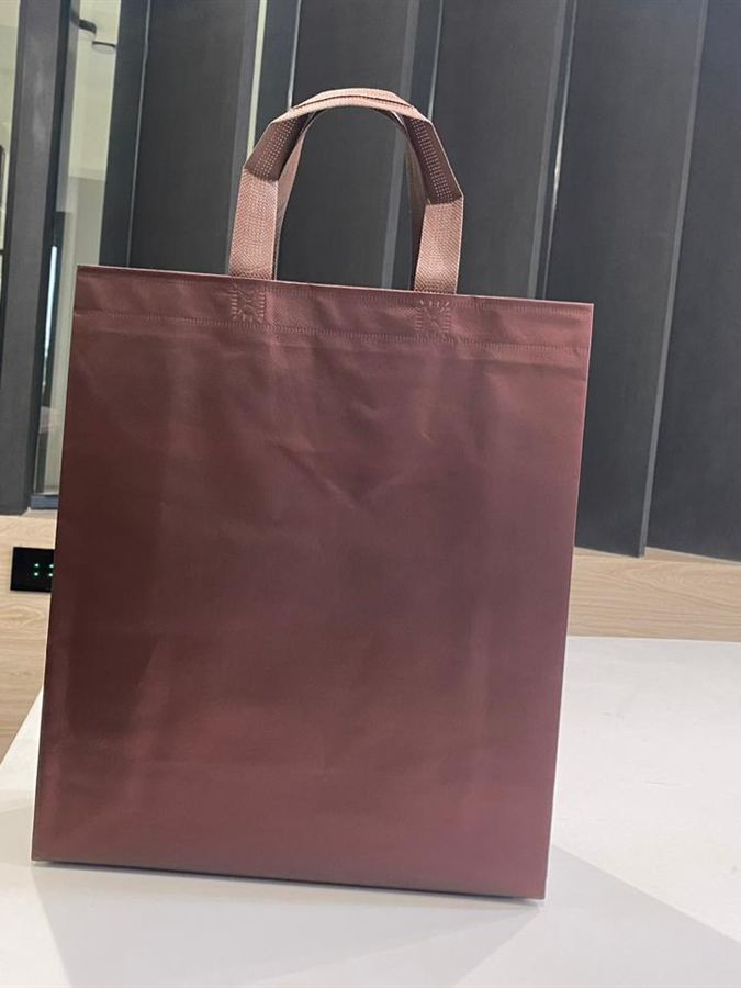 Mauve non-woven tote bag